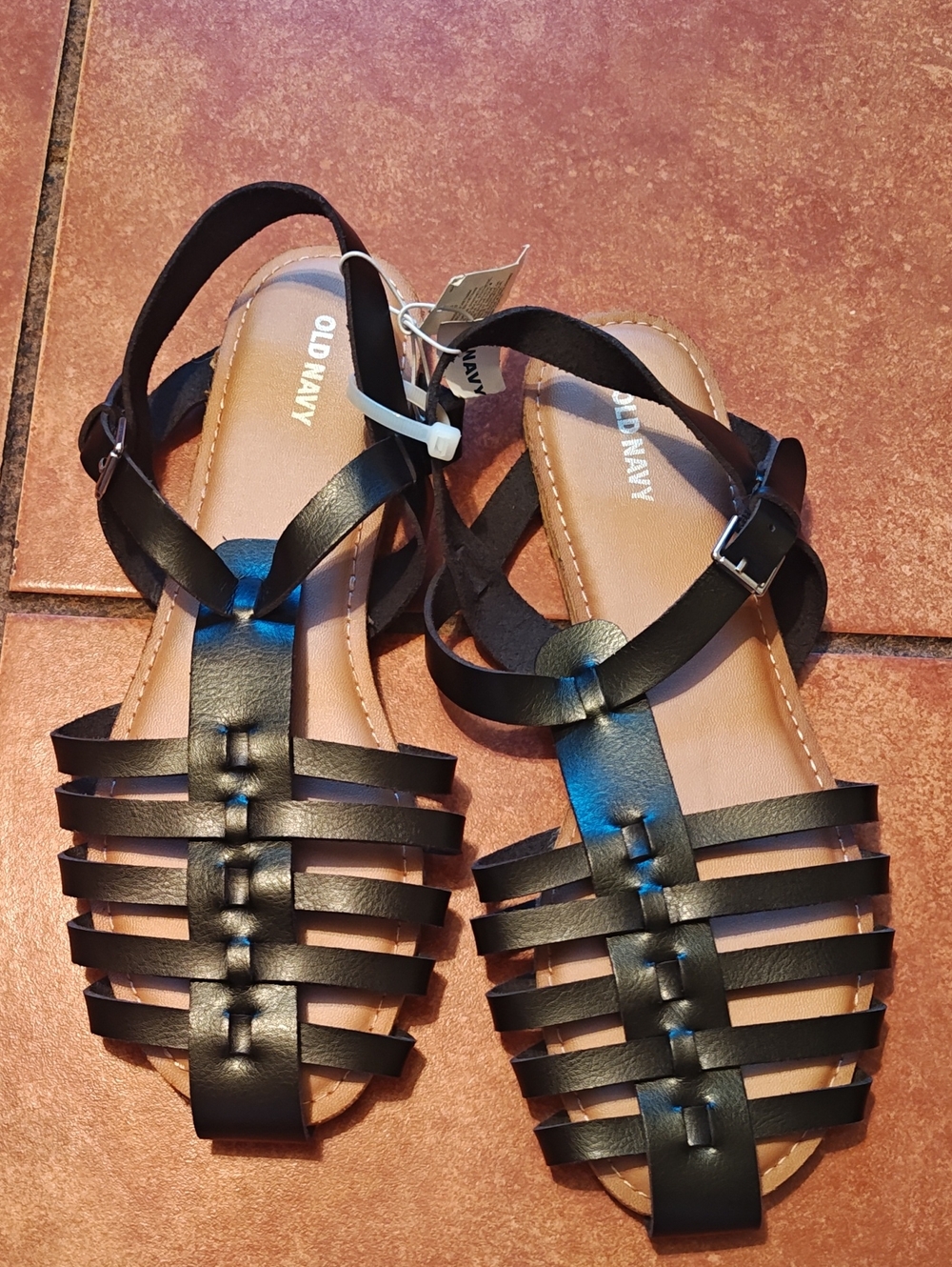 Old Navy Black Strappy Women’s Sandals